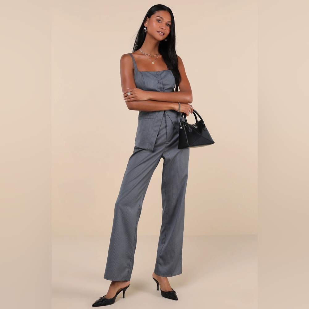 NWT Lulus grey pinstripe set